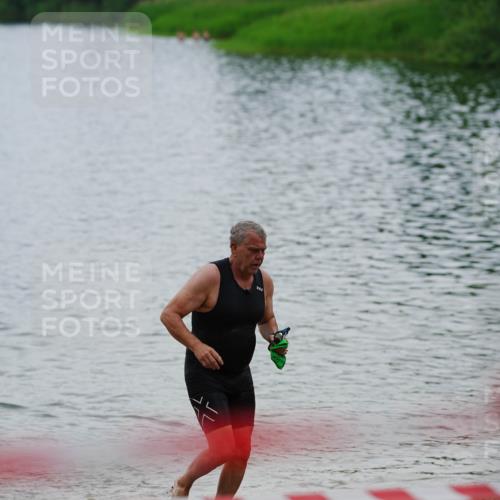21.06.2026 - 29. Vierlanden-Triathlon LAZAROV Photography http://msf.ph/oto/9862890 21.06.2026 10:09:37 Schwimmen 400, 439 meine-sportfotos.de
