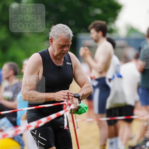 21.06.2026 - 29. Vierlanden-Triathlon LAZAROV Photography http://msf.ph/oto/9862892 21.06.2026 10:09:44 Schwimmen 400 meine-sportfotos.de