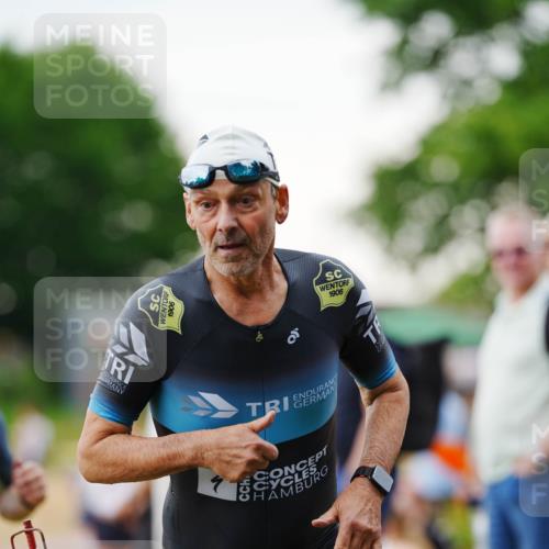 21.06.2026 - 29. Vierlanden-Triathlon LAZAROV Photography http://msf.ph/oto/9862924 21.06.2026 10:11:48 Schwimmen 402, 404, 426, 463 meine-sportfotos.de