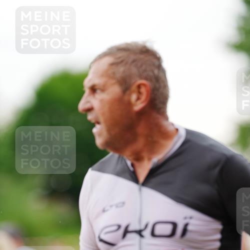 21.06.2026 - 29. Vierlanden-Triathlon LAZAROV Photography http://msf.ph/oto/9862943 21.06.2026 10:13:01 Schwimmen 396, 542 meine-sportfotos.de