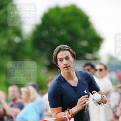 21.06.2026 - 29. Vierlanden-Triathlon LAZAROV Photography http://msf.ph/oto/9862946 21.06.2026 10:13:06 Schwimmen 396, 542, 549 meine-sportfotos.de