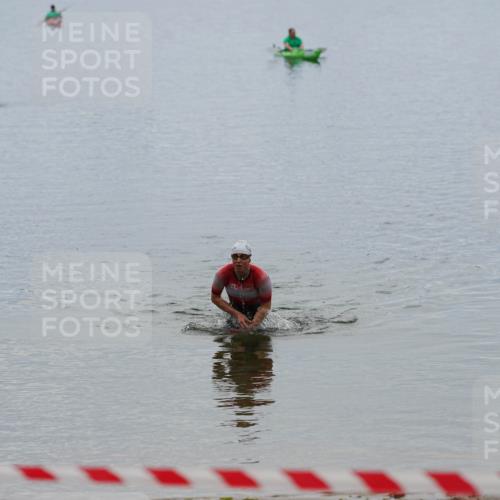 21.06.2026 - 29. Vierlanden-Triathlon LAZAROV Photography http://msf.ph/oto/9862957 21.06.2026 10:14:05 Schwimmen 609 meine-sportfotos.de