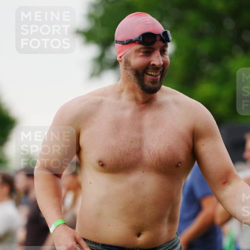 21.06.2026 - 29. Vierlanden-Triathlon LAZAROV Photography http://msf.ph/oto/9862993 21.06.2026 10:15:29 Schwimmen 496, 564, 584, 614, 621 meine-sportfotos.de