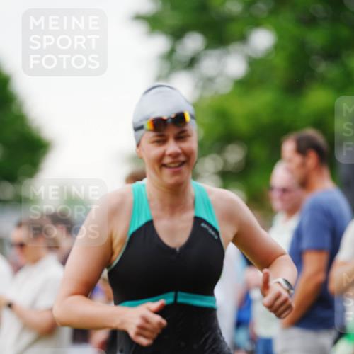 21.06.2026 - 29. Vierlanden-Triathlon LAZAROV Photography http://msf.ph/oto/9862998 21.06.2026 10:15:32 Schwimmen 496, 584, 614, 621 meine-sportfotos.de