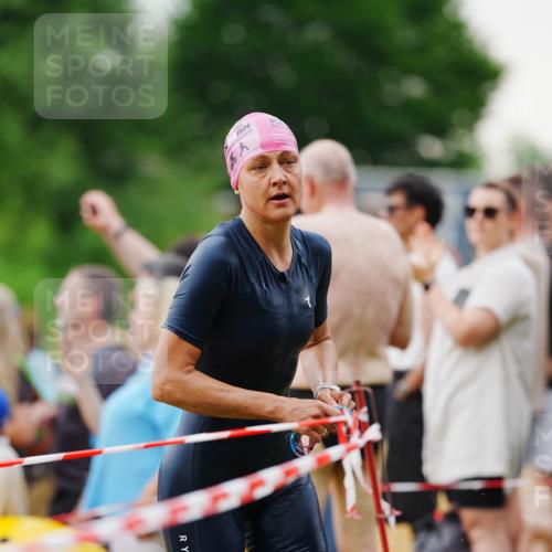 21.06.2026 - 29. Vierlanden-Triathlon LAZAROV Photography http://msf.ph/oto/9863015 21.06.2026 10:16:01 Schwimmen 552, 562, 587 meine-sportfotos.de