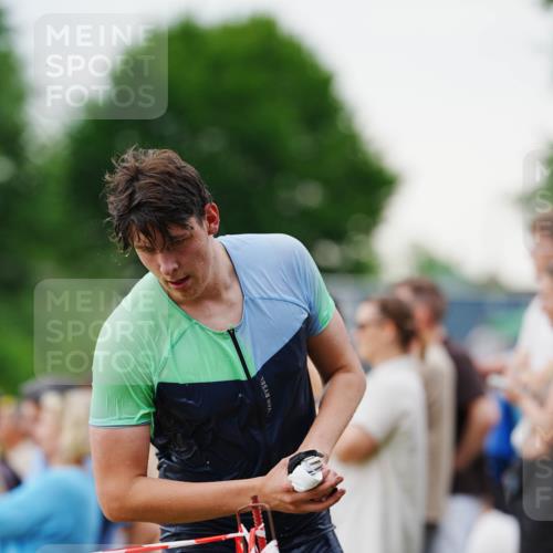 21.06.2026 - 29. Vierlanden-Triathlon LAZAROV Photography http://msf.ph/oto/9863044 21.06.2026 10:16:44 Schwimmen 384, 441, 540, 577, 604, 622 meine-sportfotos.de