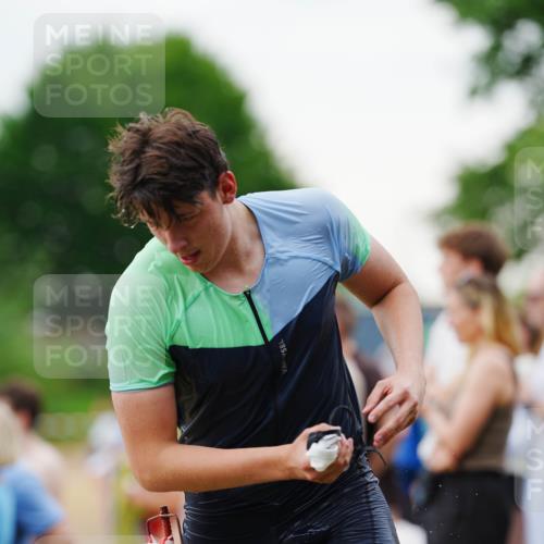 21.06.2026 - 29. Vierlanden-Triathlon LAZAROV Photography http://msf.ph/oto/9863045 21.06.2026 10:16:45 Schwimmen 384, 441, 540, 577, 604, 613, 622 meine-sportfotos.de