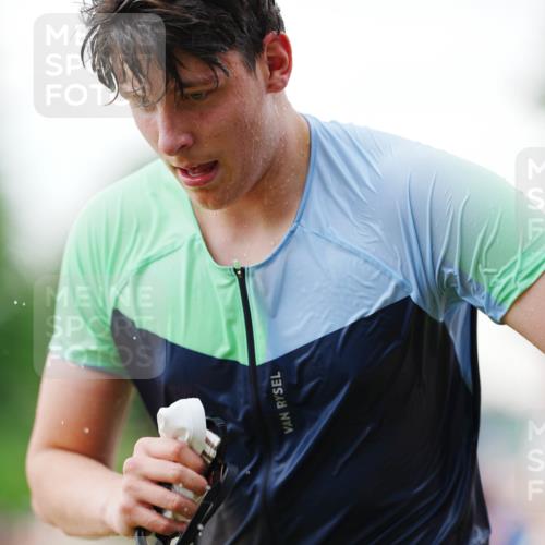 21.06.2026 - 29. Vierlanden-Triathlon LAZAROV Photography http://msf.ph/oto/9863049 21.06.2026 10:16:45 Schwimmen 384, 441, 540, 577, 604, 613, 622 meine-sportfotos.de