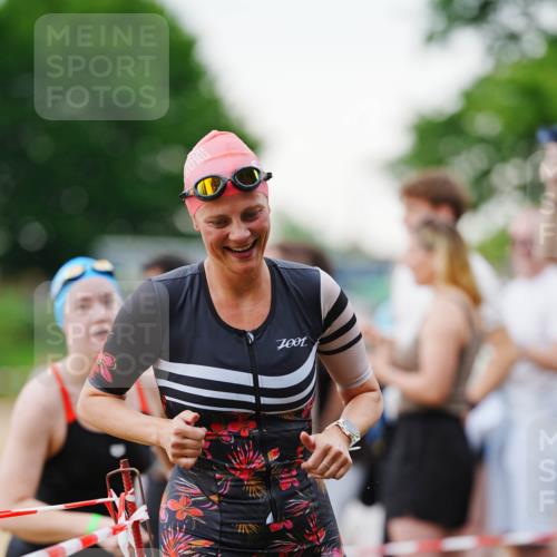 21.06.2026 - 29. Vierlanden-Triathlon LAZAROV Photography http://msf.ph/oto/9863060 21.06.2026 10:16:53 Schwimmen 328, 388, 485, 506, 536, 538, 577, 604, 613, 622 meine-sportfotos.de