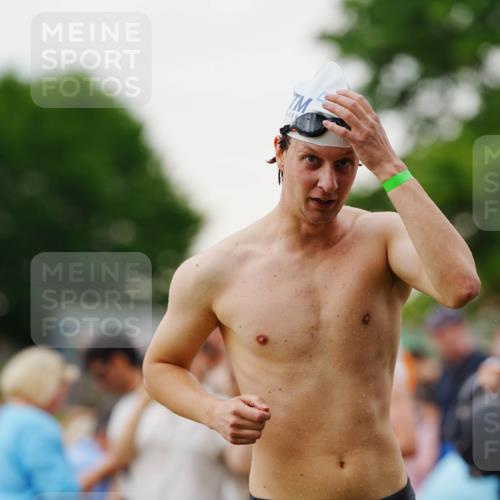 21.06.2026 - 29. Vierlanden-Triathlon LAZAROV Photography http://msf.ph/oto/9863085 21.06.2026 10:17:16 Schwimmen 386, 480, 488, 515, 521, 530, 533, 574, 591, 602, 625 meine-sportfotos.de