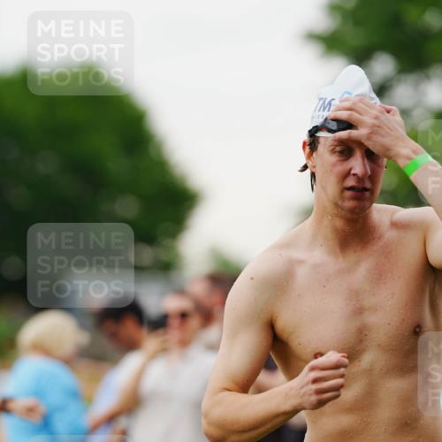 21.06.2026 - 29. Vierlanden-Triathlon LAZAROV Photography http://msf.ph/oto/9863086 21.06.2026 10:17:17 Schwimmen 386, 480, 488, 521, 530, 533, 574, 591, 602, 625 meine-sportfotos.de
