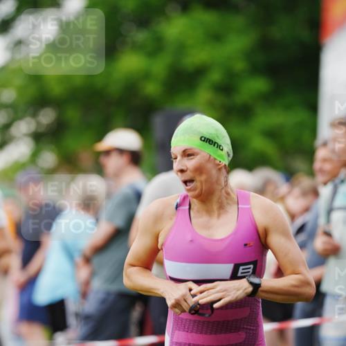 21.06.2026 - 29. Vierlanden-Triathlon LAZAROV Photography http://msf.ph/oto/9863088 21.06.2026 10:17:18 Schwimmen 386, 480, 488, 521, 530, 533, 574, 591, 602, 625 meine-sportfotos.de