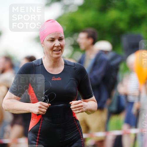 21.06.2026 - 29. Vierlanden-Triathlon LAZAROV Photography http://msf.ph/oto/9863134 21.06.2026 10:18:23 Schwimmen 494, 571, 592, 606, 618 meine-sportfotos.de