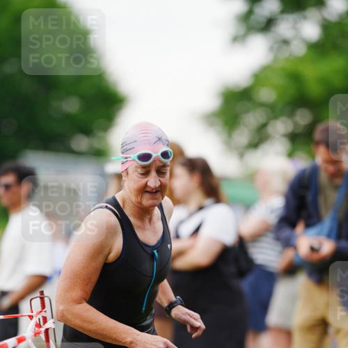 21.06.2026 - 29. Vierlanden-Triathlon LAZAROV Photography http://msf.ph/oto/9863150 21.06.2026 10:18:39 Schwimmen 368, 391, 499, 510, 513, 516, 539, 558, 571, 582, 583, 590, 605, 606, 608 meine-sportfotos.de