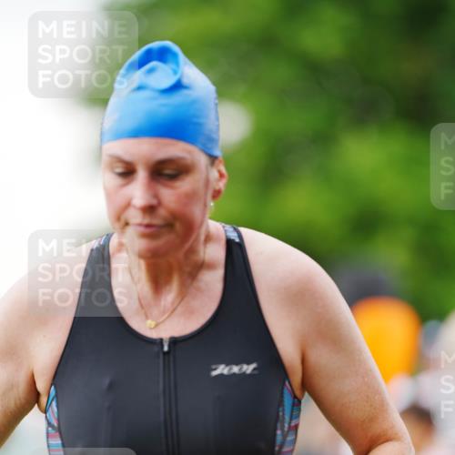 21.06.2026 - 29. Vierlanden-Triathlon LAZAROV Photography http://msf.ph/oto/9863160 21.06.2026 10:18:49 Schwimmen 368, 391, 482, 490, 510, 511, 516, 556, 558, 583, 590, 601, 608 meine-sportfotos.de