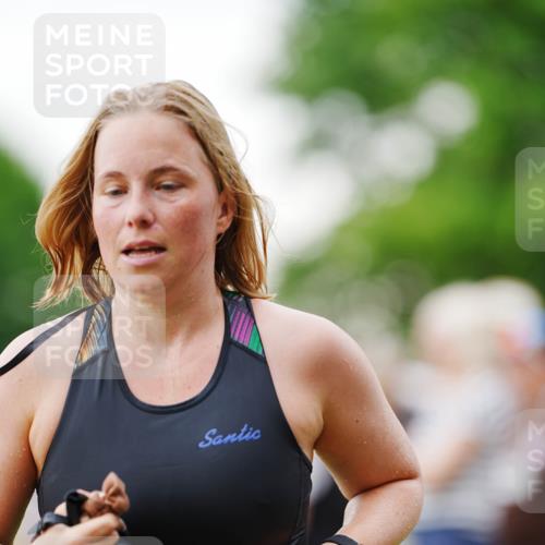 21.06.2026 - 29. Vierlanden-Triathlon LAZAROV Photography http://msf.ph/oto/9863174 21.06.2026 10:19:10 Schwimmen 355, 492, 497, 512, 519, 535, 561, 570, 595, 615 meine-sportfotos.de