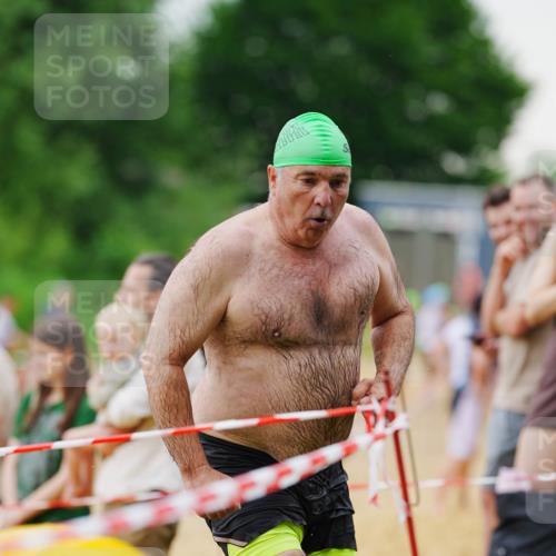 21.06.2026 - 29. Vierlanden-Triathlon LAZAROV Photography http://msf.ph/oto/9863189 21.06.2026 10:19:27 Schwimmen 502, 518, 519, 522, 527, 535, 546, 548, 603, 624 meine-sportfotos.de