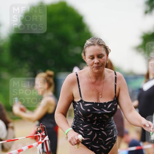 21.06.2026 - 29. Vierlanden-Triathlon LAZAROV Photography http://msf.ph/oto/9863219 21.06.2026 10:20:34 Schwimmen 489, 559, 616, 619 meine-sportfotos.de