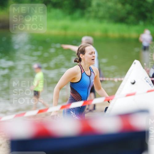 21.06.2026 - 29. Vierlanden-Triathlon LAZAROV Photography http://msf.ph/oto/9863240 21.06.2026 10:21:15 Schwimmen 576 meine-sportfotos.de