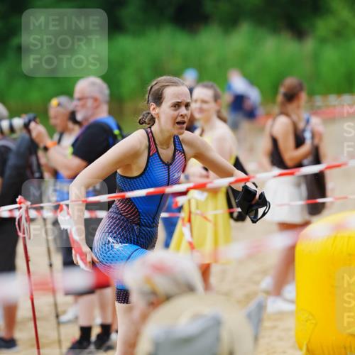 21.06.2026 - 29. Vierlanden-Triathlon LAZAROV Photography http://msf.ph/oto/9863243 21.06.2026 10:21:17 Schwimmen 576 meine-sportfotos.de