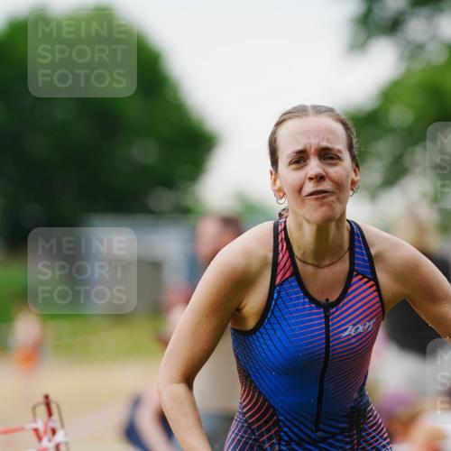 21.06.2026 - 29. Vierlanden-Triathlon LAZAROV Photography http://msf.ph/oto/9863251 21.06.2026 10:21:19 Schwimmen 576 meine-sportfotos.de