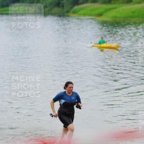 21.06.2026 - 29. Vierlanden-Triathlon LAZAROV Photography http://msf.ph/oto/9863255 21.06.2026 10:21:58 Schwimmen 541 meine-sportfotos.de