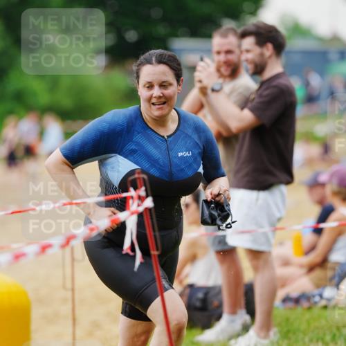 21.06.2026 - 29. Vierlanden-Triathlon LAZAROV Photography http://msf.ph/oto/9863264 21.06.2026 10:22:06 Schwimmen 525, 541, 617 meine-sportfotos.de