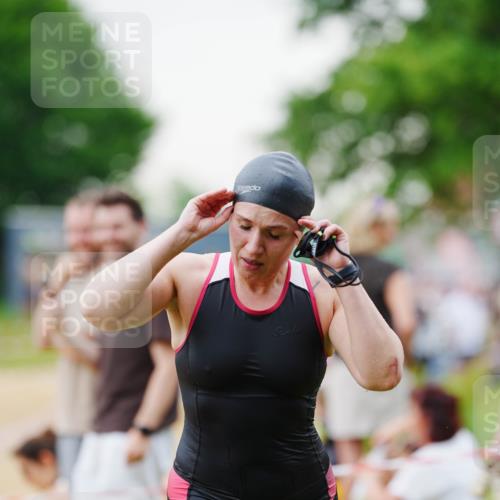 21.06.2026 - 29. Vierlanden-Triathlon LAZAROV Photography http://msf.ph/oto/9863269 21.06.2026 10:22:11 Schwimmen 525, 541, 617 meine-sportfotos.de