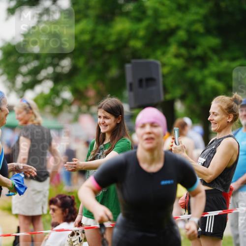 21.06.2026 - 29. Vierlanden-Triathlon LAZAROV Photography http://msf.ph/oto/9863287 21.06.2026 10:24:04 Schwimmen 560, 589, 611 meine-sportfotos.de