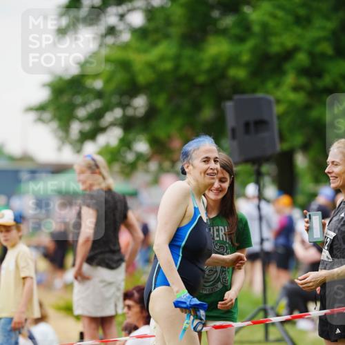 21.06.2026 - 29. Vierlanden-Triathlon LAZAROV Photography http://msf.ph/oto/9863288 21.06.2026 10:24:07 Schwimmen 560, 589, 611 meine-sportfotos.de