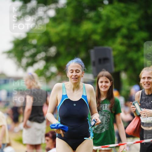 21.06.2026 - 29. Vierlanden-Triathlon LAZAROV Photography http://msf.ph/oto/9863293 21.06.2026 10:24:09 Schwimmen 560, 589, 611 meine-sportfotos.de