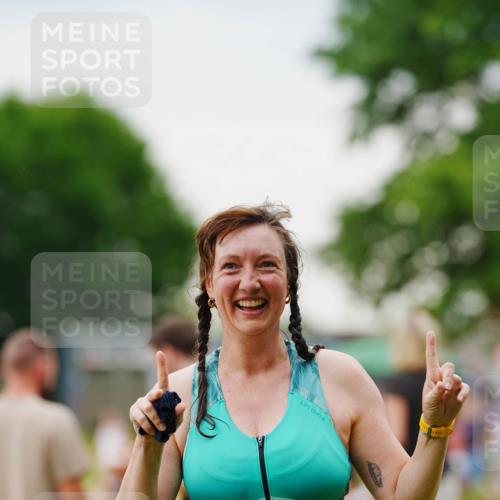 21.06.2026 - 29. Vierlanden-Triathlon LAZAROV Photography http://msf.ph/oto/9863297 21.06.2026 10:24:14 Schwimmen 589, 611 meine-sportfotos.de