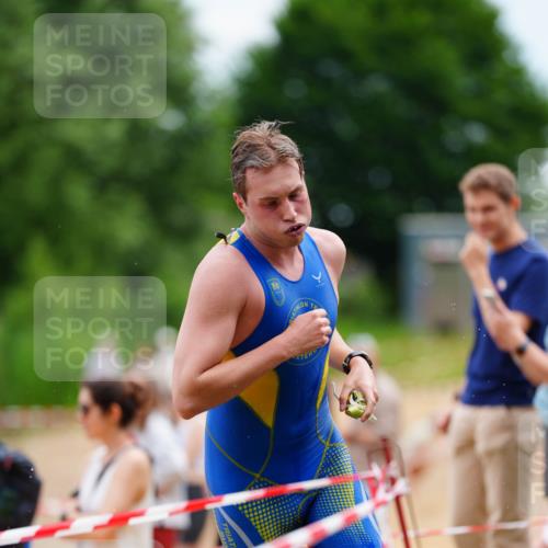 21.06.2026 - 29. Vierlanden-Triathlon LAZAROV Photography http://msf.ph/oto/9863340 21.06.2026 10:55:43 Schwimmen 637, 663, 686, 739, 742, 753 meine-sportfotos.de