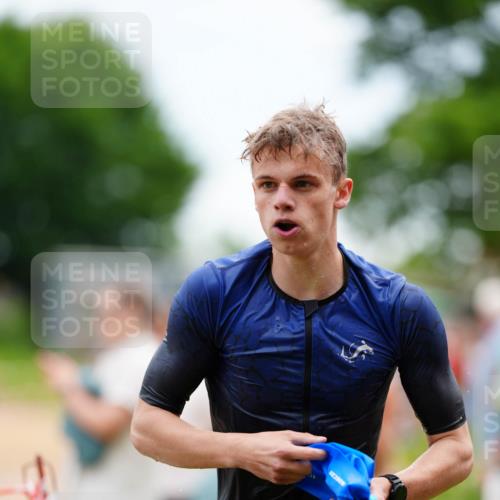 21.06.2026 - 29. Vierlanden-Triathlon LAZAROV Photography http://msf.ph/oto/9863405 21.06.2026 10:58:04 Schwimmen 640, 650, 666, 674, 689 meine-sportfotos.de