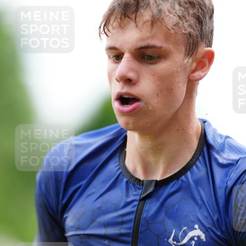 21.06.2026 - 29. Vierlanden-Triathlon LAZAROV Photography http://msf.ph/oto/9863409 21.06.2026 10:58:05 Schwimmen 640, 650, 666, 674, 689 meine-sportfotos.de