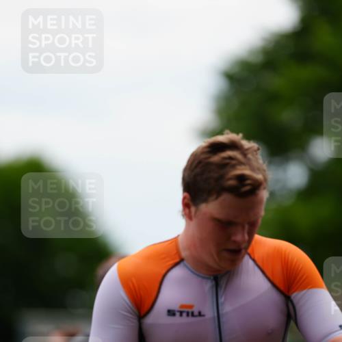 21.06.2026 - 29. Vierlanden-Triathlon LAZAROV Photography http://msf.ph/oto/9863421 21.06.2026 10:58:22 Schwimmen 661, 665, 668, 691, 715, 719 meine-sportfotos.de