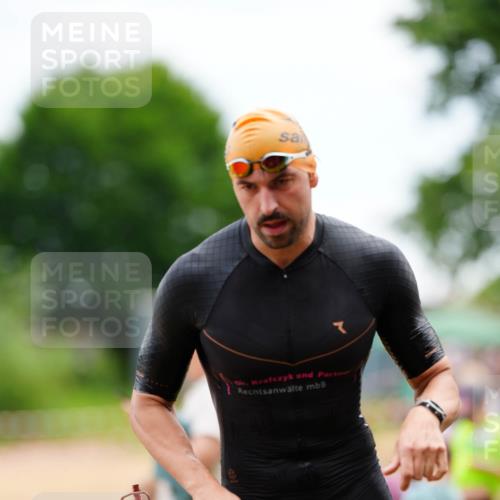 21.06.2026 - 29. Vierlanden-Triathlon LAZAROV Photography http://msf.ph/oto/9863428 21.06.2026 10:58:30 Schwimmen 661, 665, 691 meine-sportfotos.de