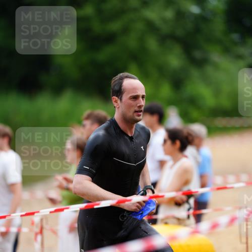 21.06.2026 - 29. Vierlanden-Triathlon LAZAROV Photography http://msf.ph/oto/9863431 21.06.2026 10:58:43 Schwimmen 630, 675, 699, 721, 745 meine-sportfotos.de
