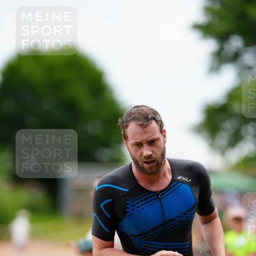 21.06.2026 - 29. Vierlanden-Triathlon LAZAROV Photography http://msf.ph/oto/9863443 21.06.2026 10:58:55 Schwimmen 630, 653, 681, 699, 745 meine-sportfotos.de