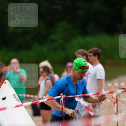 21.06.2026 - 29. Vierlanden-Triathlon LAZAROV Photography http://msf.ph/oto/9863453 21.06.2026 10:59:02 Schwimmen 647, 653, 681 meine-sportfotos.de