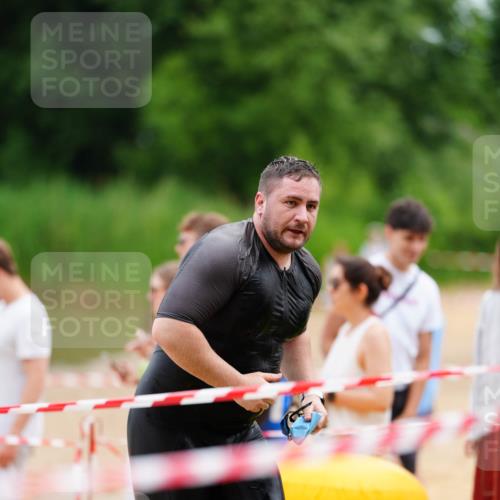 21.06.2026 - 29. Vierlanden-Triathlon LAZAROV Photography http://msf.ph/oto/9863484 21.06.2026 11:00:01 Schwimmen 724 meine-sportfotos.de
