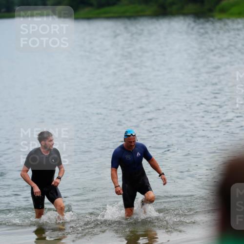 21.06.2026 - 29. Vierlanden-Triathlon LAZAROV Photography http://msf.ph/oto/9863489 21.06.2026 11:00:26 Schwimmen 696 meine-sportfotos.de