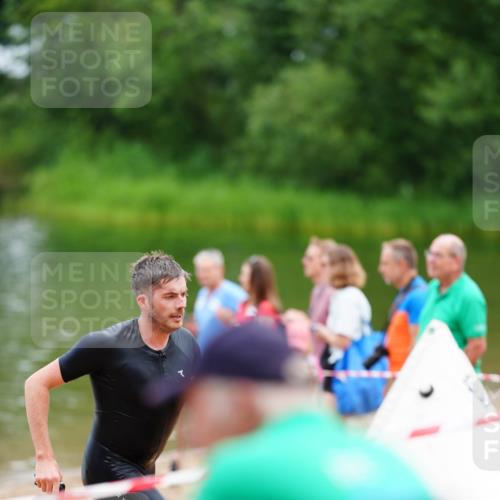 21.06.2026 - 29. Vierlanden-Triathlon LAZAROV Photography http://msf.ph/oto/9863494 21.06.2026 11:00:33 Schwimmen 696, 712, 746 meine-sportfotos.de