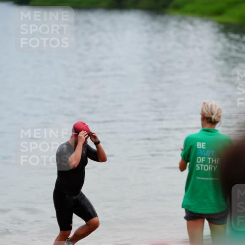 21.06.2026 - 29. Vierlanden-Triathlon LAZAROV Photography http://msf.ph/oto/9863517 21.06.2026 11:01:10 Schwimmen 671, 709 meine-sportfotos.de