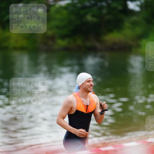 21.06.2026 - 29. Vierlanden-Triathlon LAZAROV Photography http://msf.ph/oto/9863538 21.06.2026 11:01:45 Schwimmen 673 meine-sportfotos.de