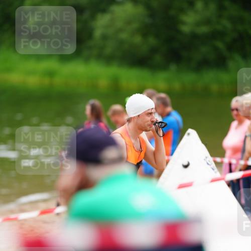 21.06.2026 - 29. Vierlanden-Triathlon LAZAROV Photography http://msf.ph/oto/9863539 21.06.2026 11:01:46 Schwimmen 673 meine-sportfotos.de