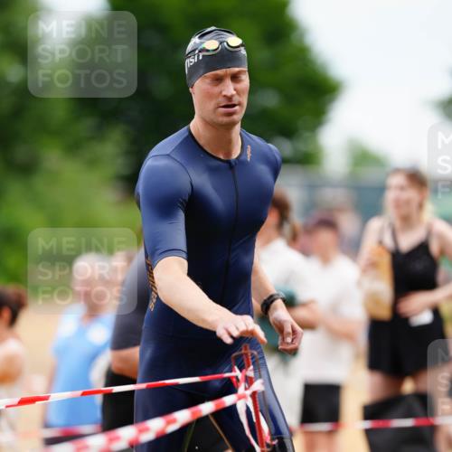 21.06.2026 - 29. Vierlanden-Triathlon LAZAROV Photography http://msf.ph/oto/9863549 21.06.2026 11:01:59 Schwimmen 641, 642, 644, 685, 707, 710, 728, 743 meine-sportfotos.de