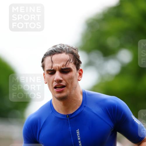 21.06.2026 - 29. Vierlanden-Triathlon LAZAROV Photography http://msf.ph/oto/9863562 21.06.2026 11:02:16 Schwimmen 643, 652, 693, 710, 716, 729 meine-sportfotos.de