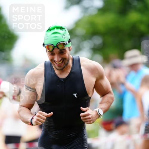 21.06.2026 - 29. Vierlanden-Triathlon LAZAROV Photography http://msf.ph/oto/9863599 21.06.2026 11:03:16 Schwimmen 695, 703, 713 meine-sportfotos.de