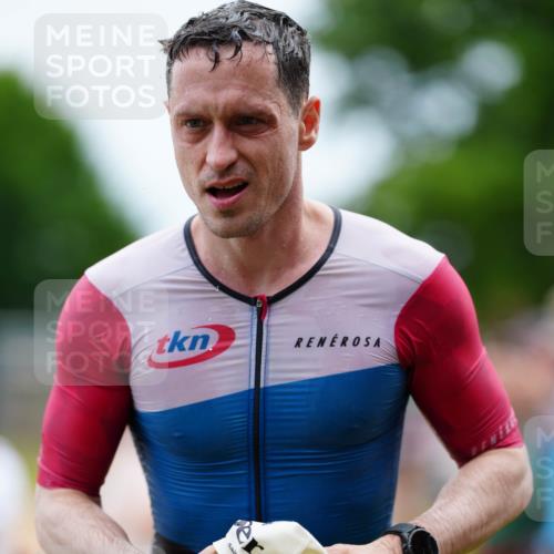 21.06.2026 - 29. Vierlanden-Triathlon LAZAROV Photography http://msf.ph/oto/9863602 21.06.2026 11:03:18 Schwimmen 695, 703, 713 meine-sportfotos.de